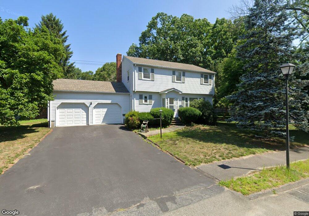 21 Pinewood Rd, Wellesley, MA 02482 - photo 1