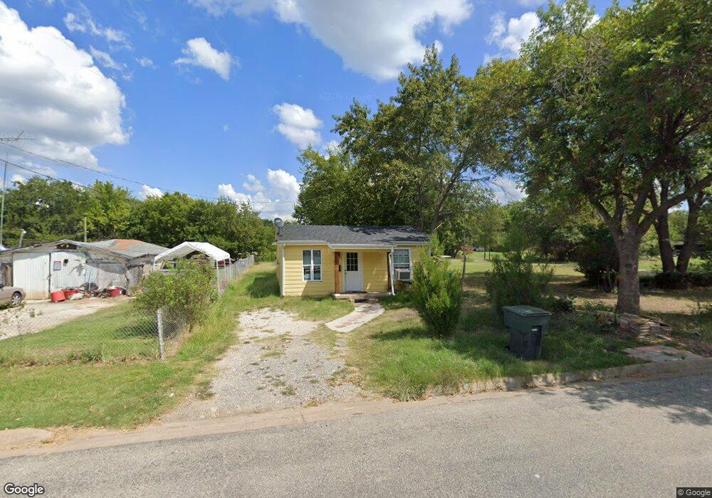 521 N Colbert Ave, Sherman, TX 75090 - photo 1