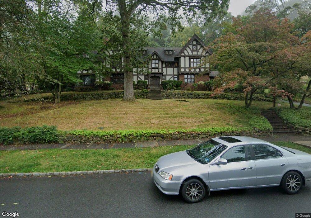 50 Lloyd Rd unit 3, Montclair, NJ 07042 - photo 1