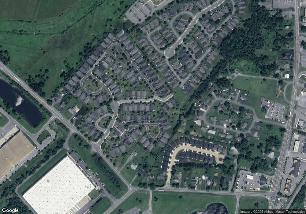 110 Nutmeg Ln, Winchester, VA 22602 - photo 1