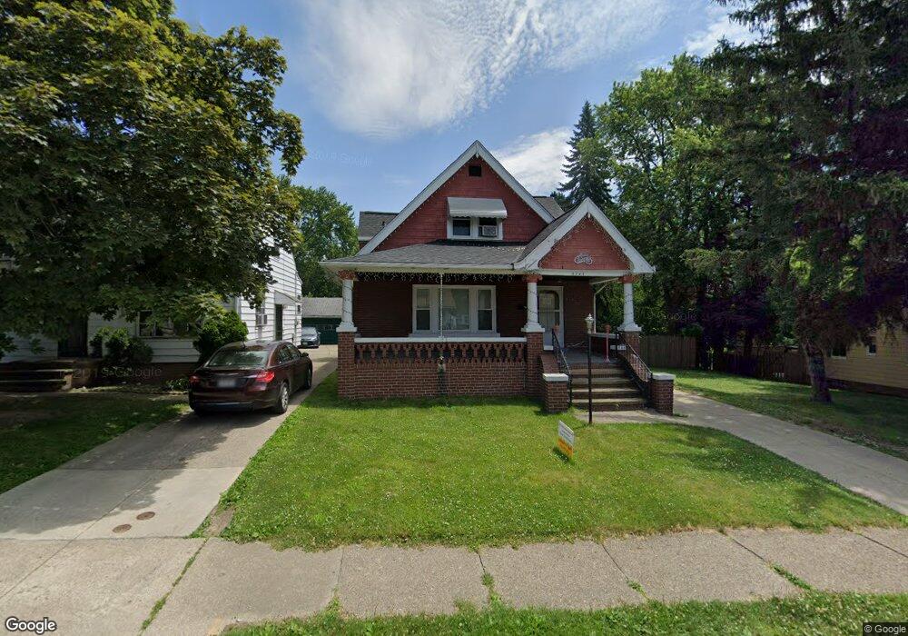 5243 Joseph St, Maple Heights, OH 44137 - photo 1