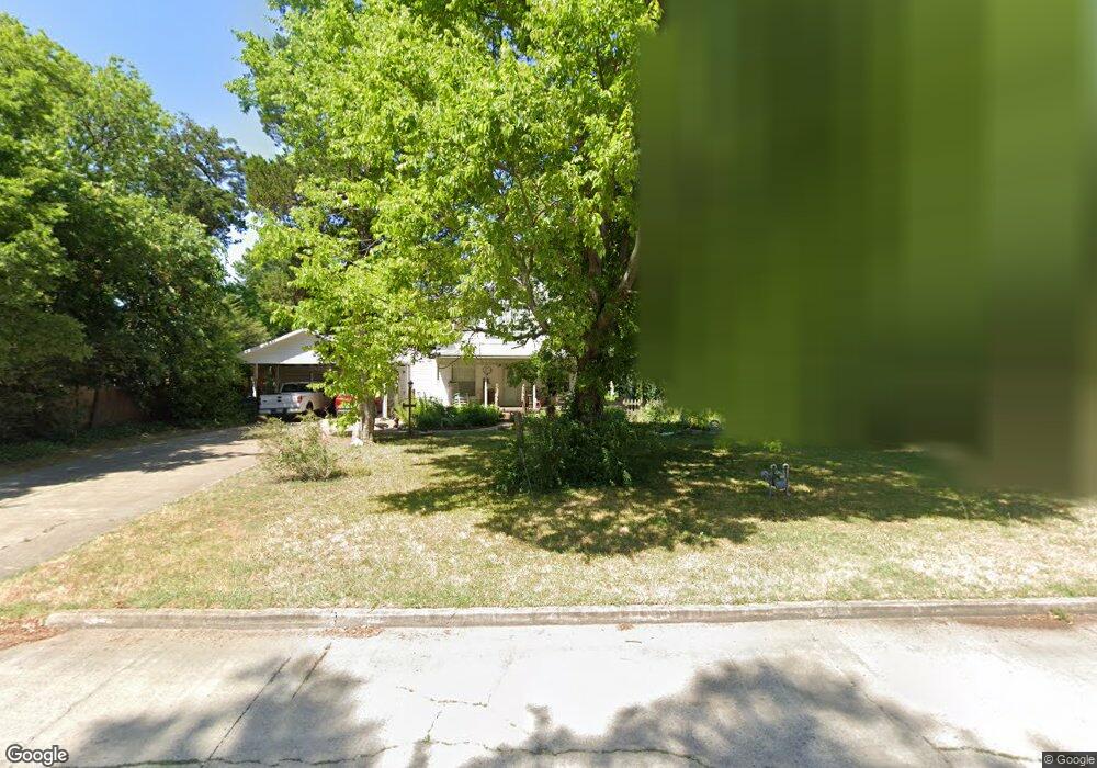 416 E 11th St, Claremore, OK 74017 - photo 1