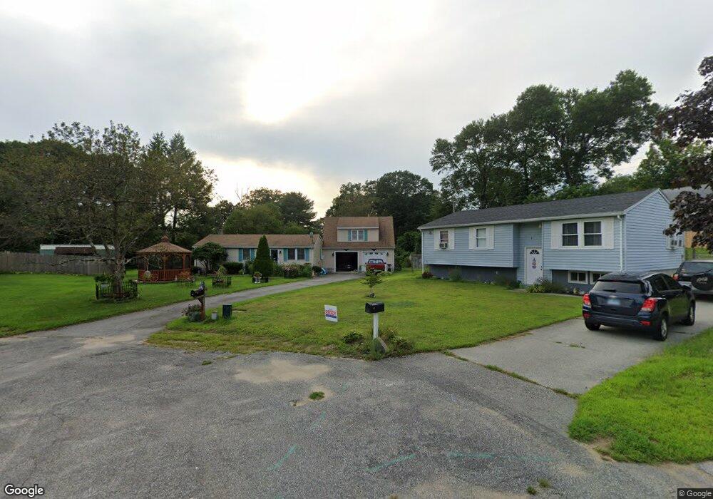 39 N River Ln, Danielson, CT 06239 - photo 1