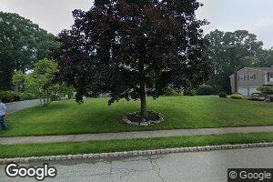 3 Old Farm Rd, Cedar Knolls, NJ 07927