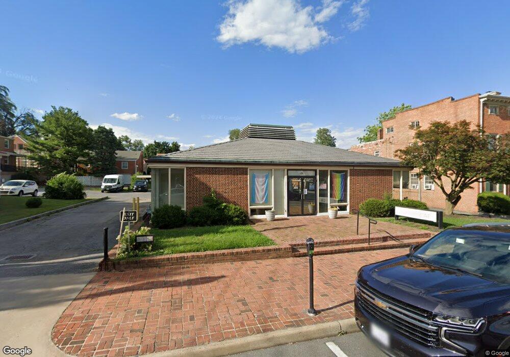 124 W Piccadilly St, Winchester, VA 22601 - photo 1