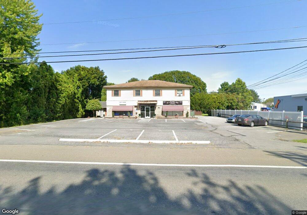 3401 Sullivan Trail, Easton, PA 18040 - photo 1