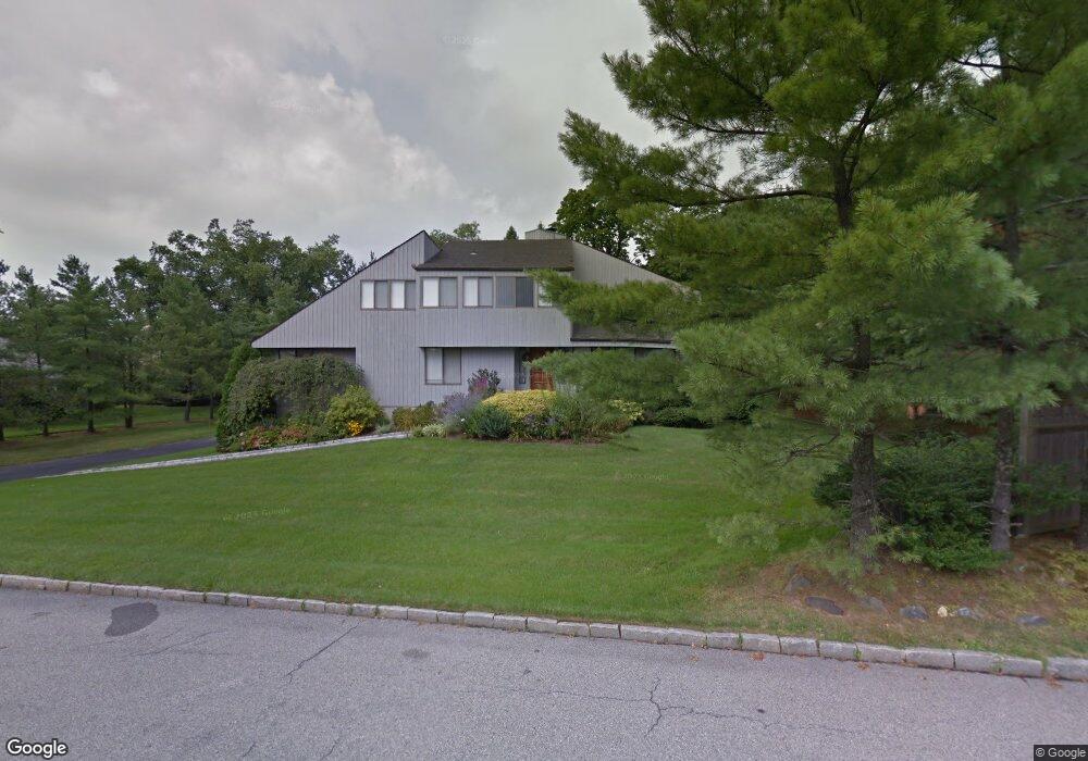 2 Pheasant Run, Scarsdale, NY 10583 - photo 1