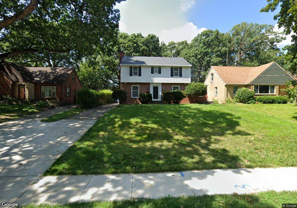 2918 34th St, Des Moines, IA 50310 - photo 1