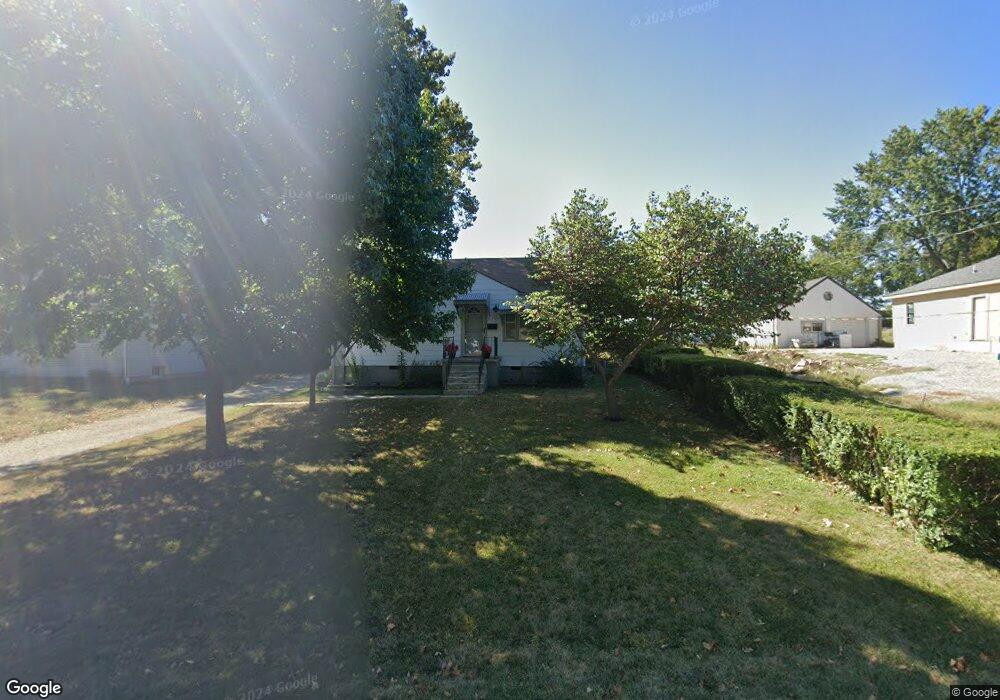 1102 NW B St, Blue Springs, MO 64015 - photo 1