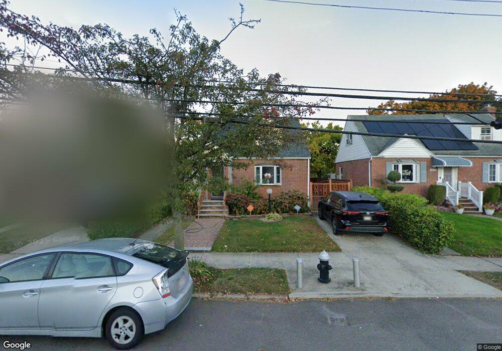 12834 Francis Lewis Blvd, Springfield Gardens, NY 11413 - photo 1