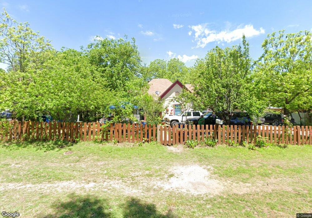 802 S Dallas St, Ennis, TX 75119 - photo 1