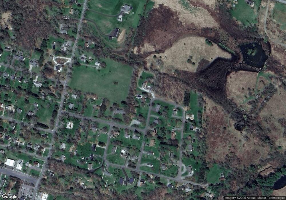 27 Hy Vue Terrace, Millerton, NY 12546 - photo 1