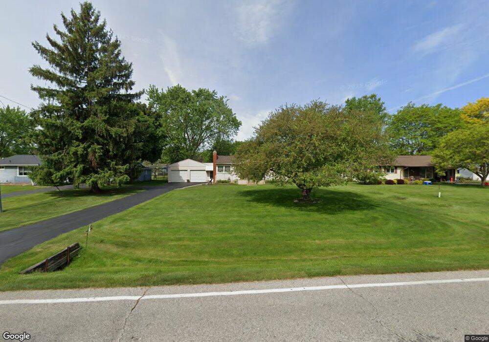 618 S Mckinley Rd, Flushing, MI 48433 - photo 1