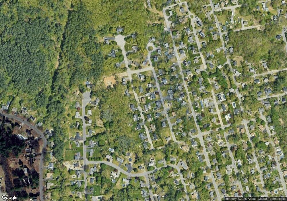 8 Trenton St, Methuen, MA 01844 - photo 1