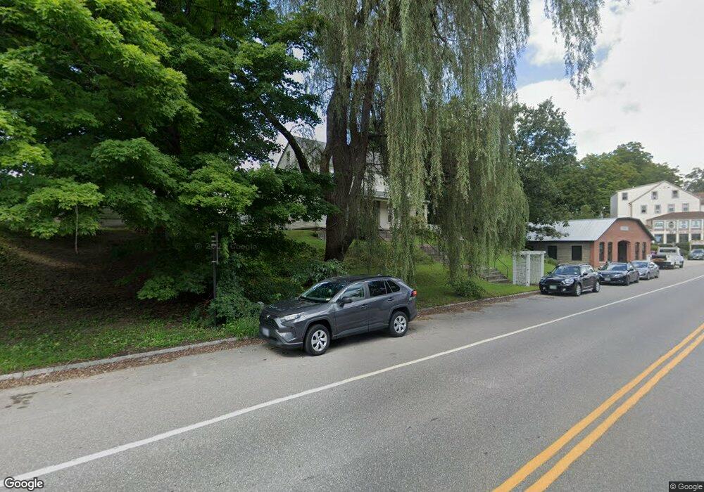 12 Exeter Rd unit 12-1, Newmarket, NH 03857 - photo 1