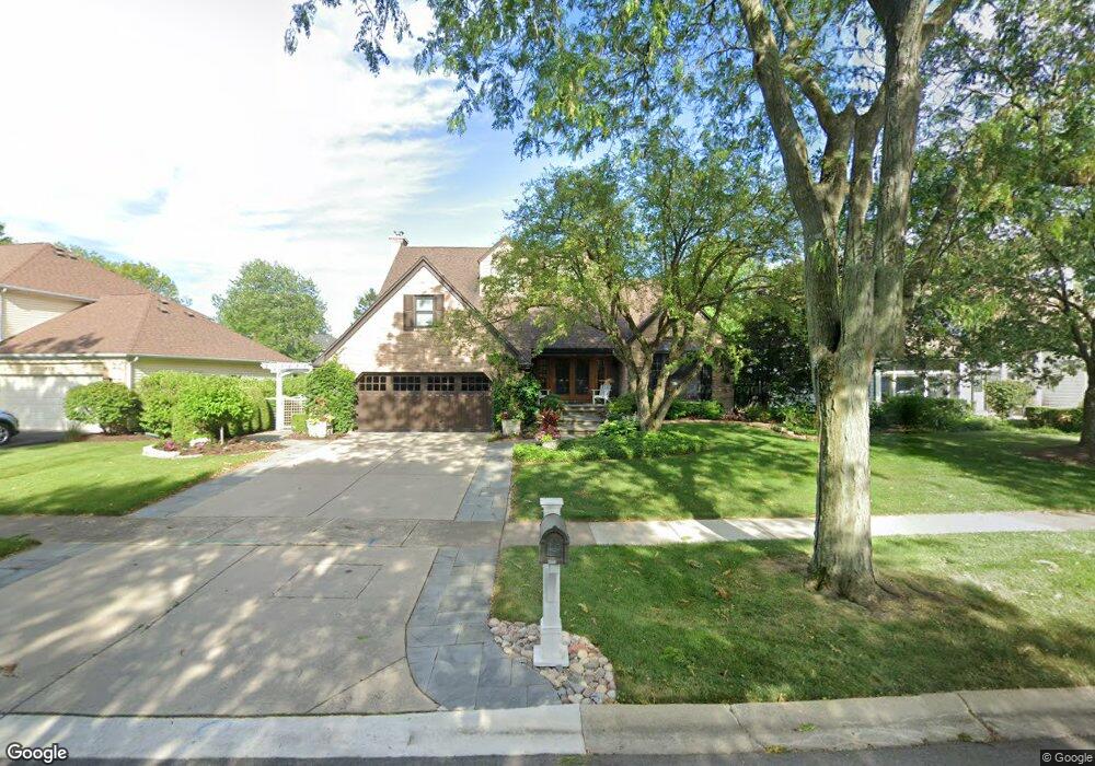 934 Stanton Dr, Naperville, IL 60540 - photo 1