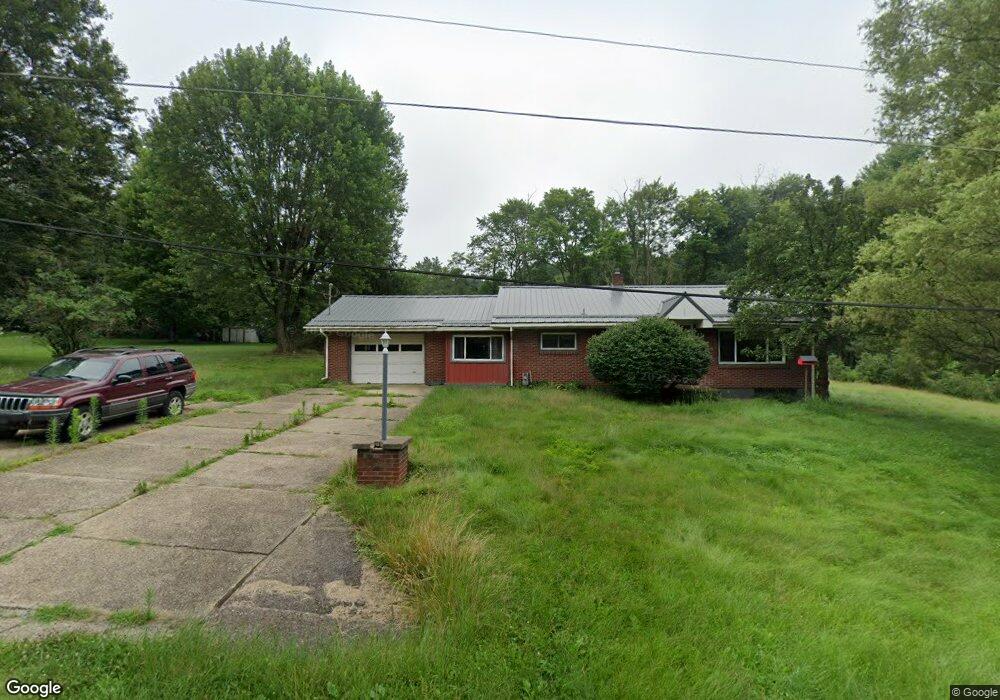 46131 Mort Dr, East Liverpool, OH 43920 - photo 1