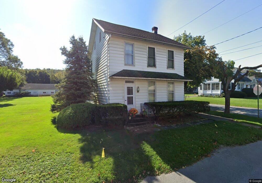47 Barnett St, New Bloomfield, PA 17068 - photo 1