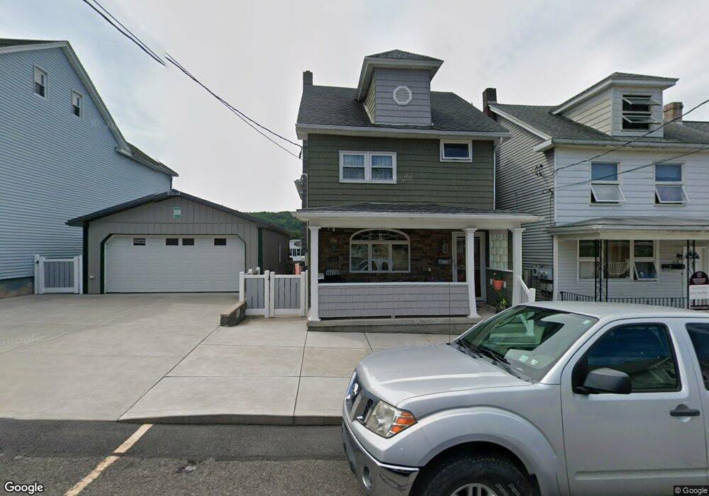 420 E Union St, Tamaqua, PA 18252 - photo 1