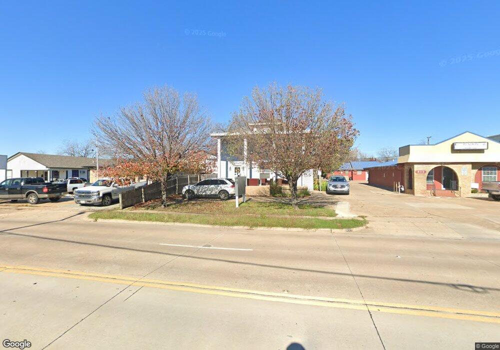 814 Dalworth St, Grand Prairie, TX 75050 - photo 1