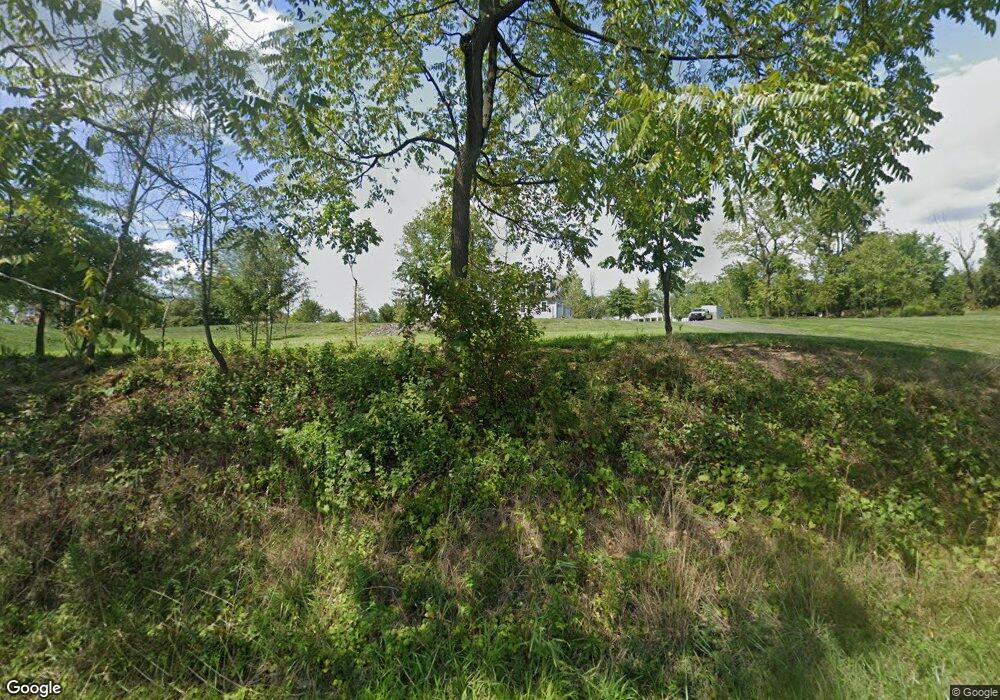 907 Penns Park Rd, Newtown, PA 18940 - photo 1