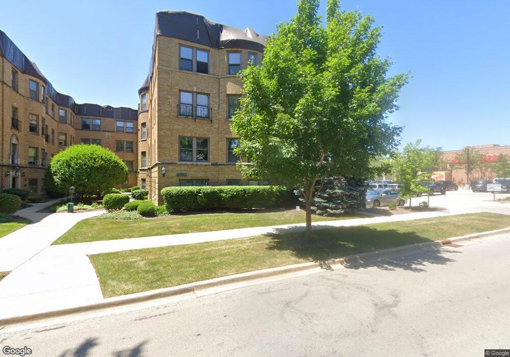 136 N Haven Rd unit 3E, Elmhurst, IL 60126 - photo 1