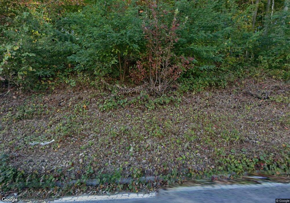 160 Nichols Rd, Fitchburg, MA 01420 - photo 1