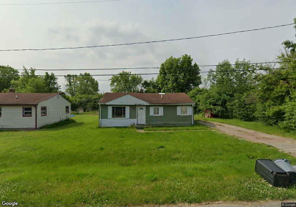 1246 E Yale Ave, Flint, MI 48505 - photo 1