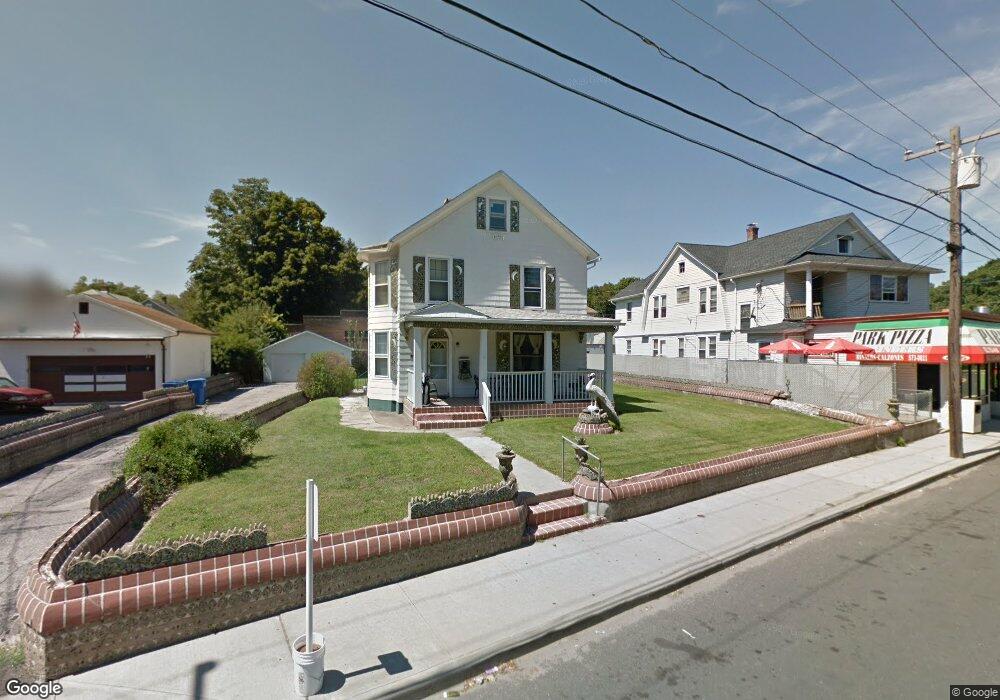 489 Cooke St, Waterbury, CT 06710 - photo 1