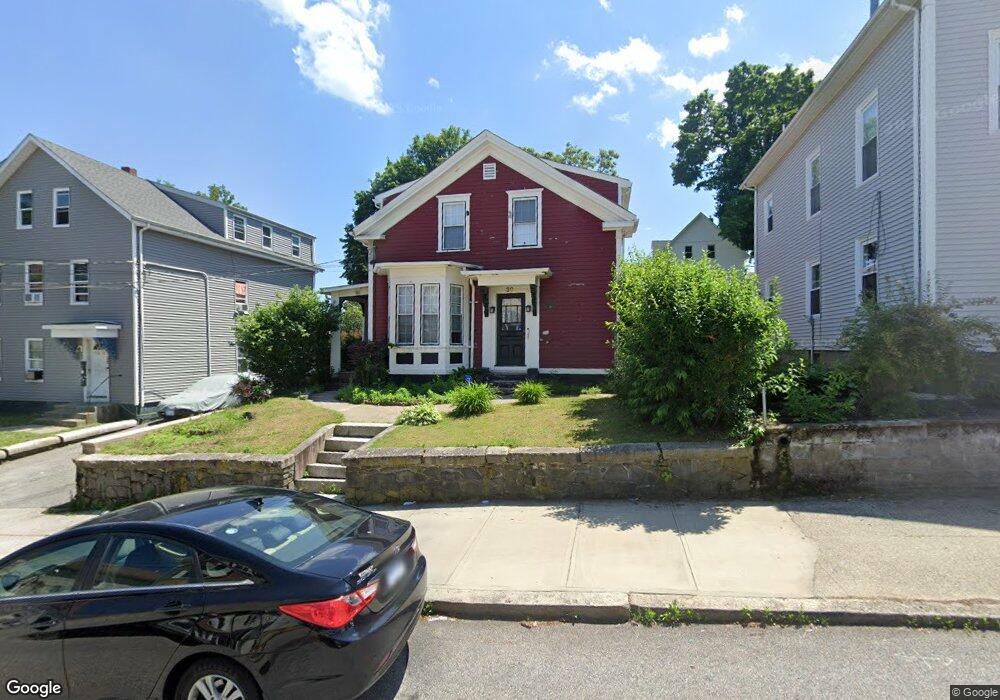 30 Highland St, Pawtucket, RI 02860 - photo 1