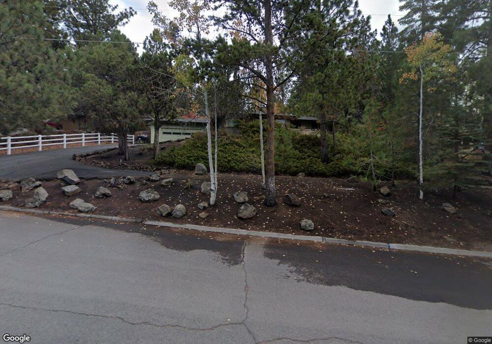 1512 NW Trenton Ave, Bend, OR 97701 - photo 1