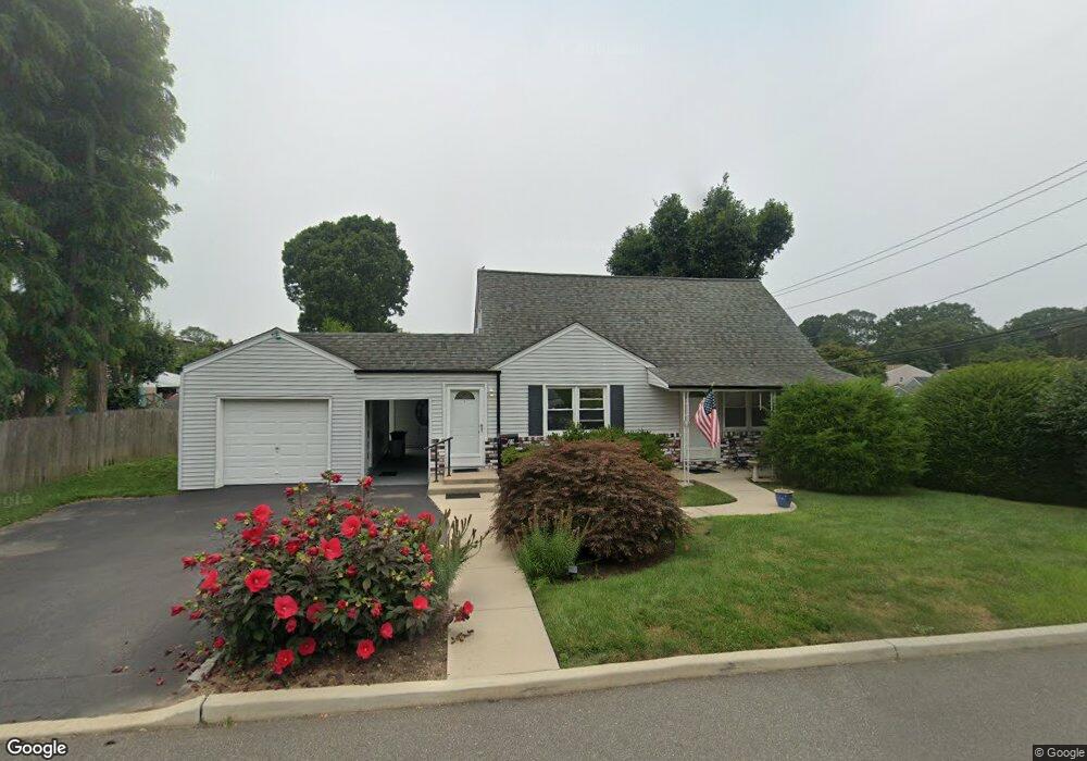 21 Tulane Rd, Glen Cove, NY 11542 - photo 1