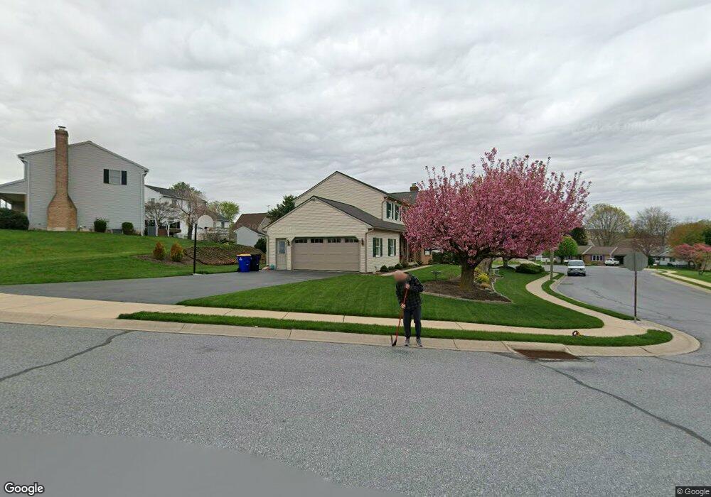 231 Stoever Dr, New Holland, PA 17557 - photo 1