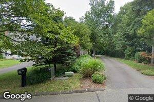 7 Stonebrook Dr, Ivoryton, CT 06442
