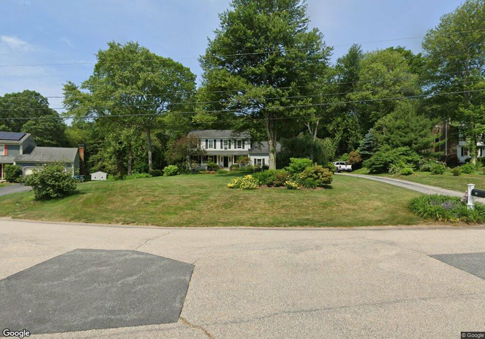 35 Macintosh Ln, Saunderstown, RI 02874 - photo 1