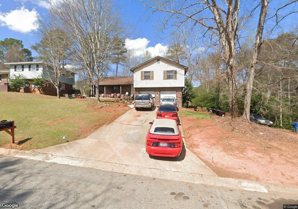 1598 Flicker Rd, Jonesboro, GA 30238 - photo 1