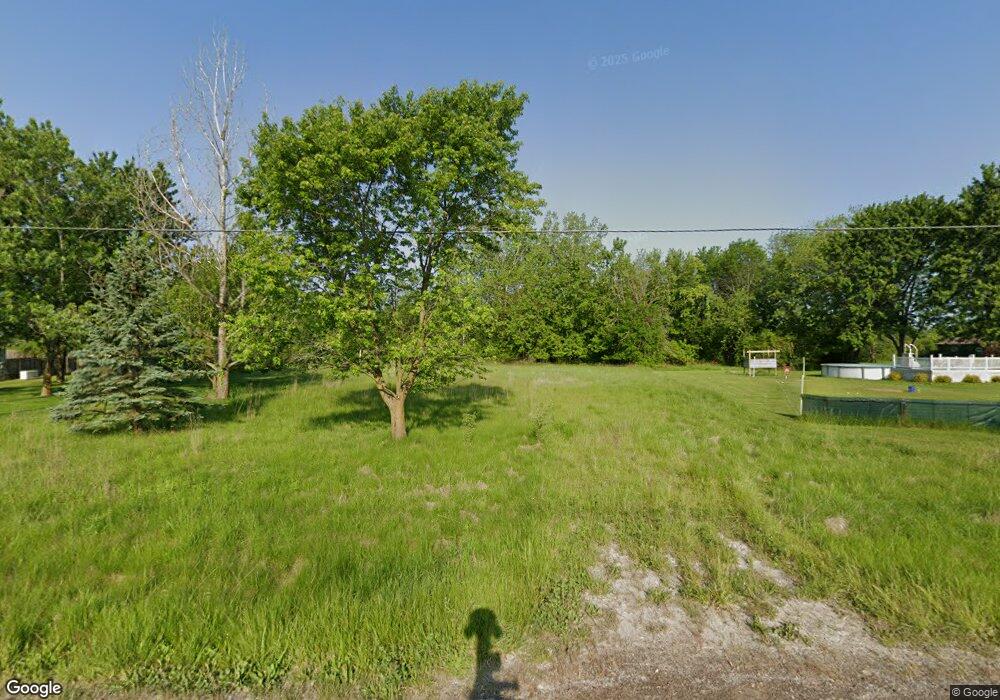 7123 Nichols Rd, Flushing, MI 48433 - photo 1