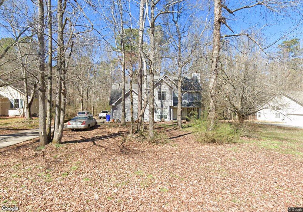 142 Strathmore Dr, Sharpsburg, GA 30277 - photo 1
