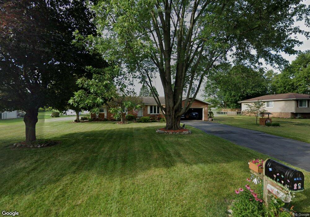 462 W Curtis Dr, La Porte, IN 46350 - photo 1