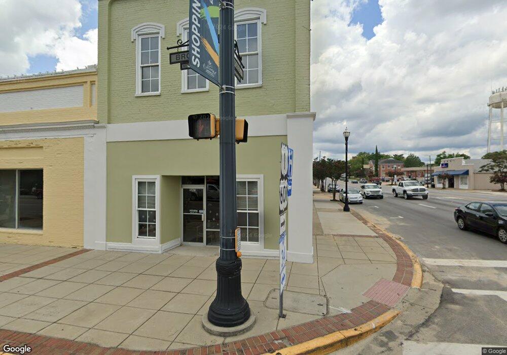 1047 Broad St, Camden, SC 29020 - photo 1