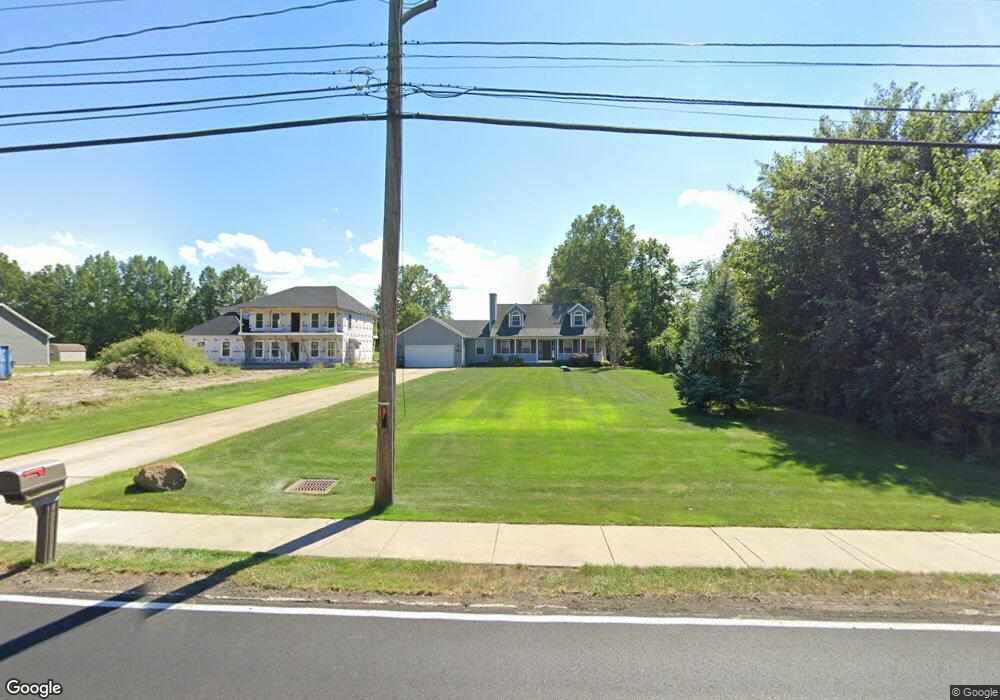 4860 Oster Rd, Sheffield Village, OH 44054 - photo 1