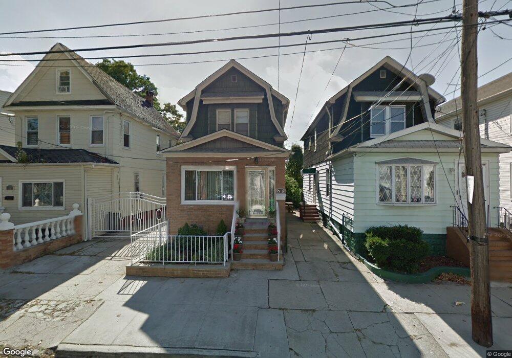 7818 89th Ave, Woodhaven, NY 11421 - photo 1