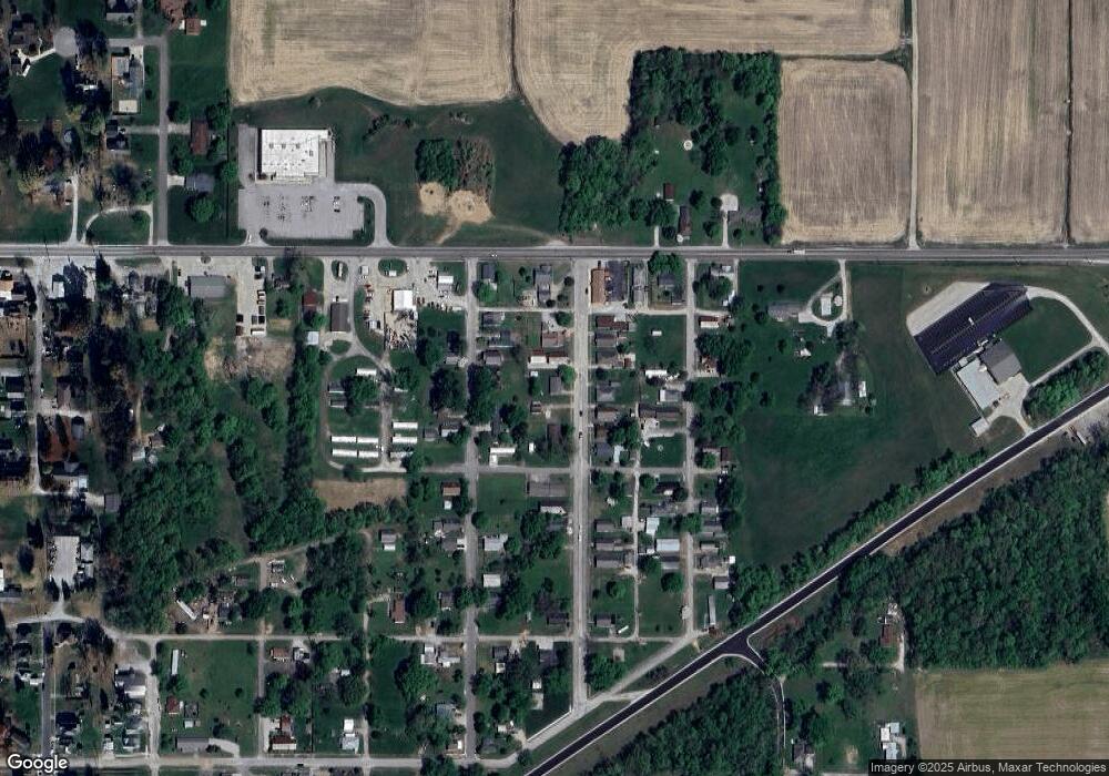 918 Dant Blvd, Bicknell, IN 47512 - photo 1