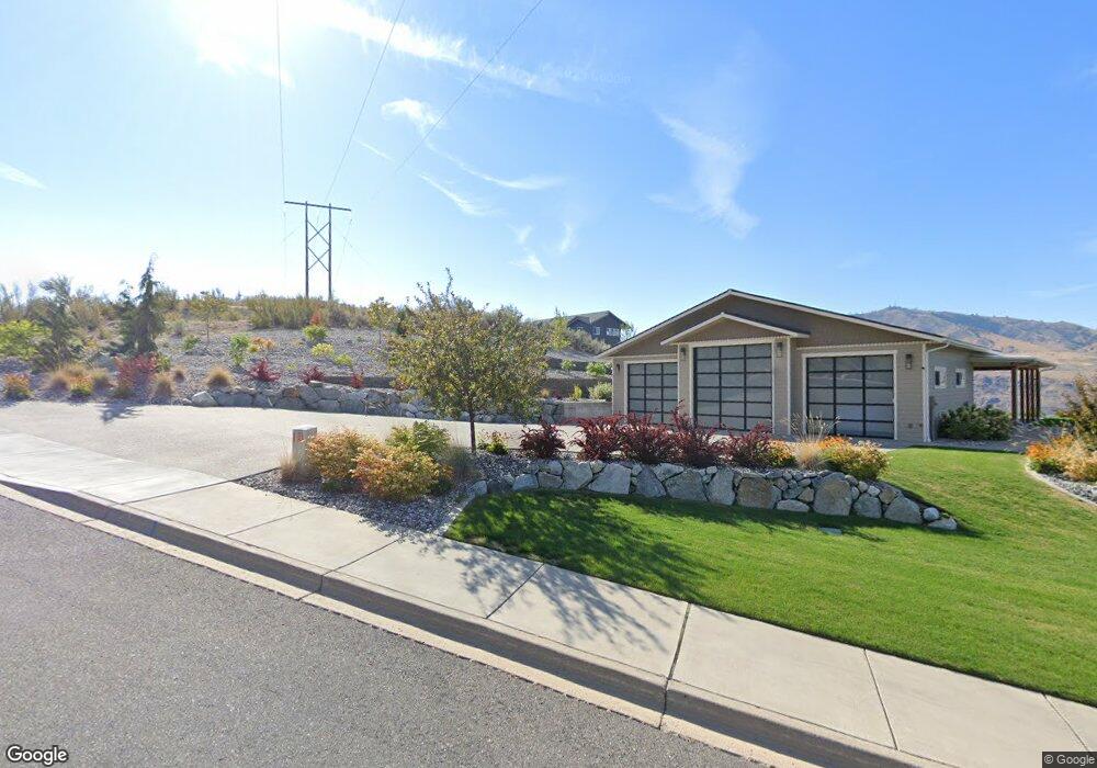 107 Crest Dr, Chelan, WA 98816 - photo 1