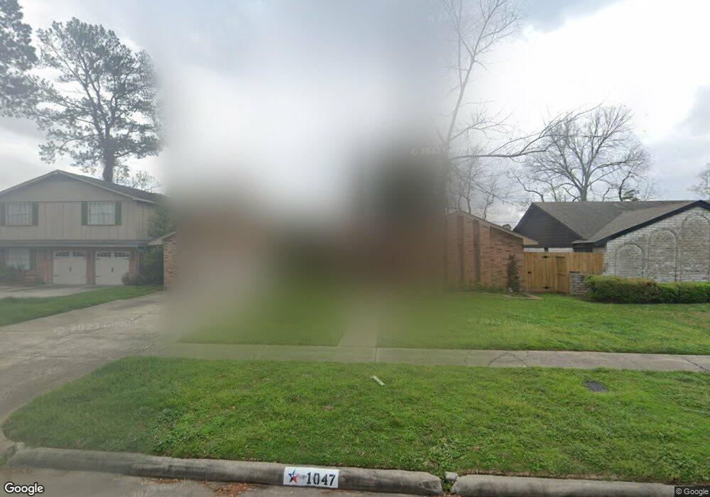 1047 Creekmont Dr, Houston, TX 77091 - photo 1