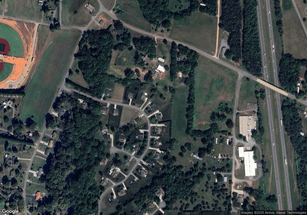 141 Donsdale Dr, Statesville, NC 28625 - photo 1