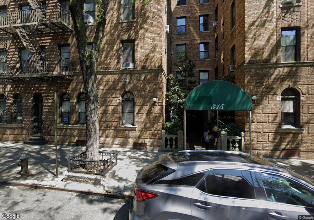 315 E 88th St, New York, NY 10128 - photo 1