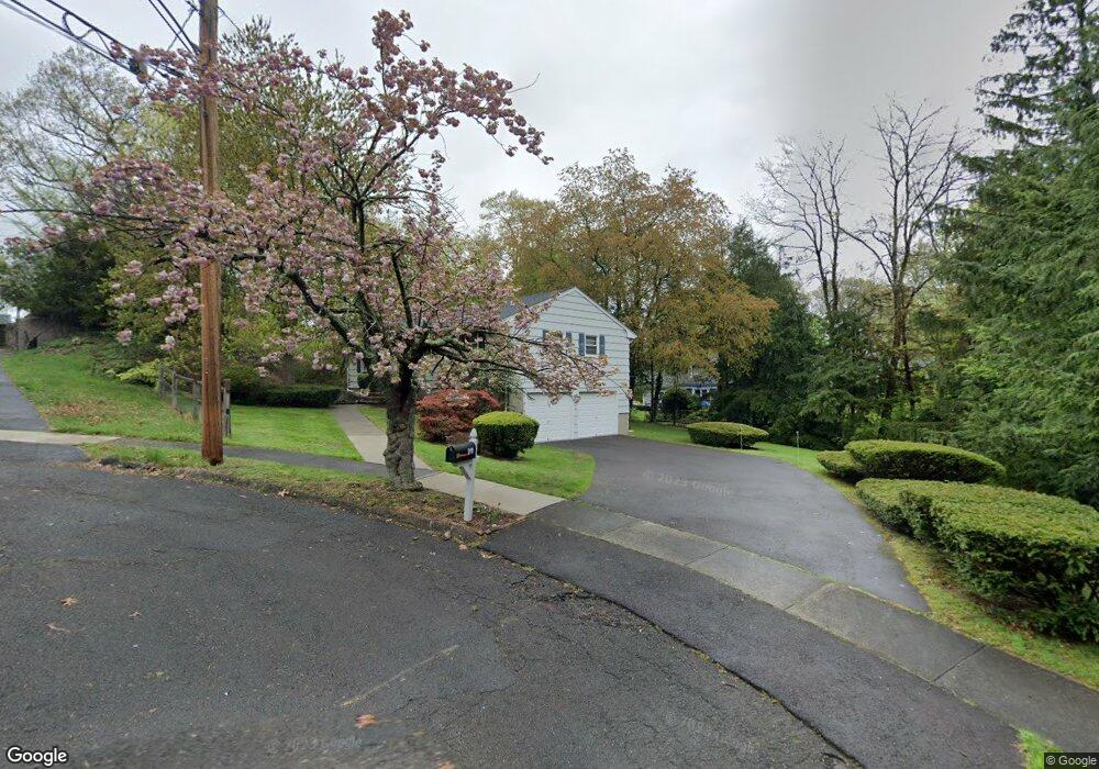 20 Fox Hill Place, Stratford, CT 06614 - photo 1