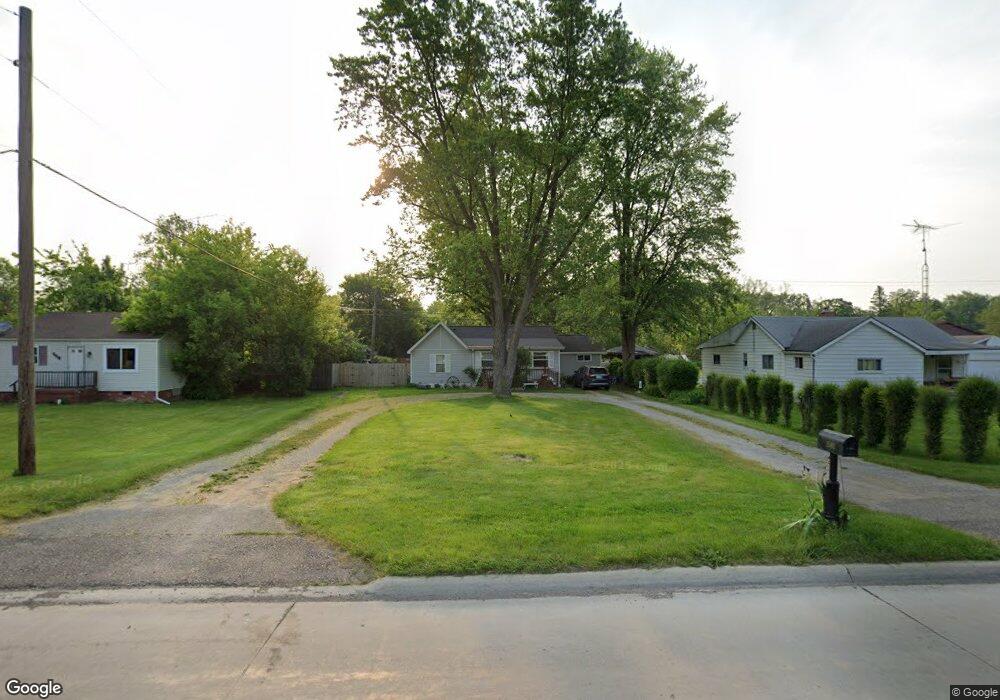 3502 N Genesee Rd, Flint, MI 48506 - photo 1