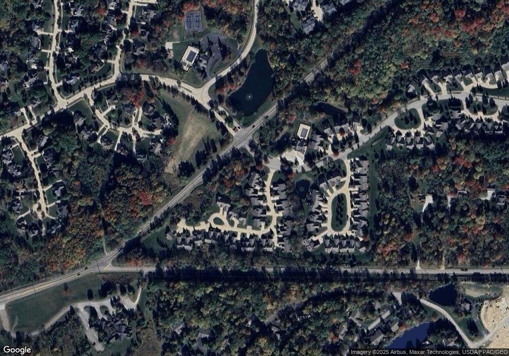 664 Elmwood Point unit 2, Aurora, OH 44202 - photo 1